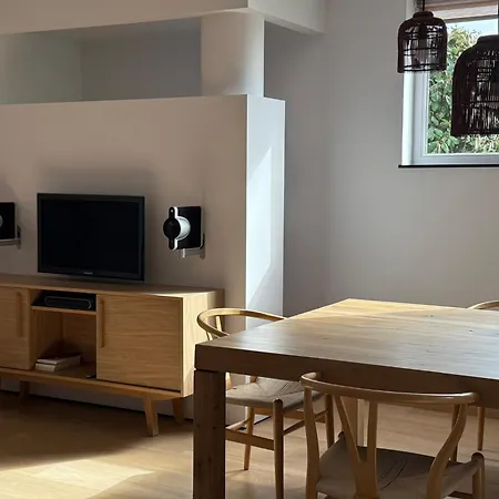 Amalia, Ontspannen Aan Zee In Apartament